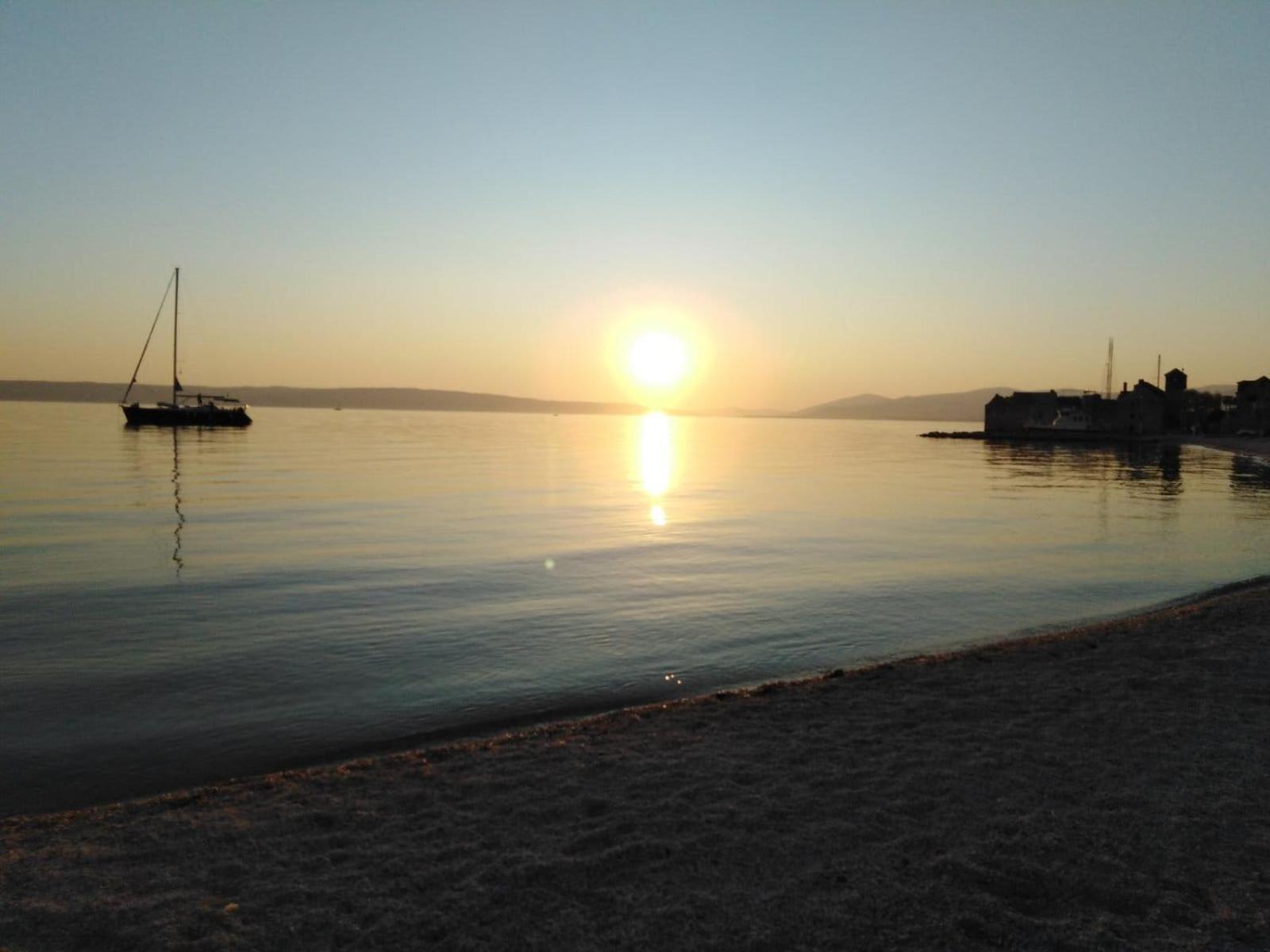 Cosy Family Apartment Marina Kastela Near Airport Kaštela Exterior foto